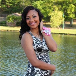 Meet your Posher, Mallory